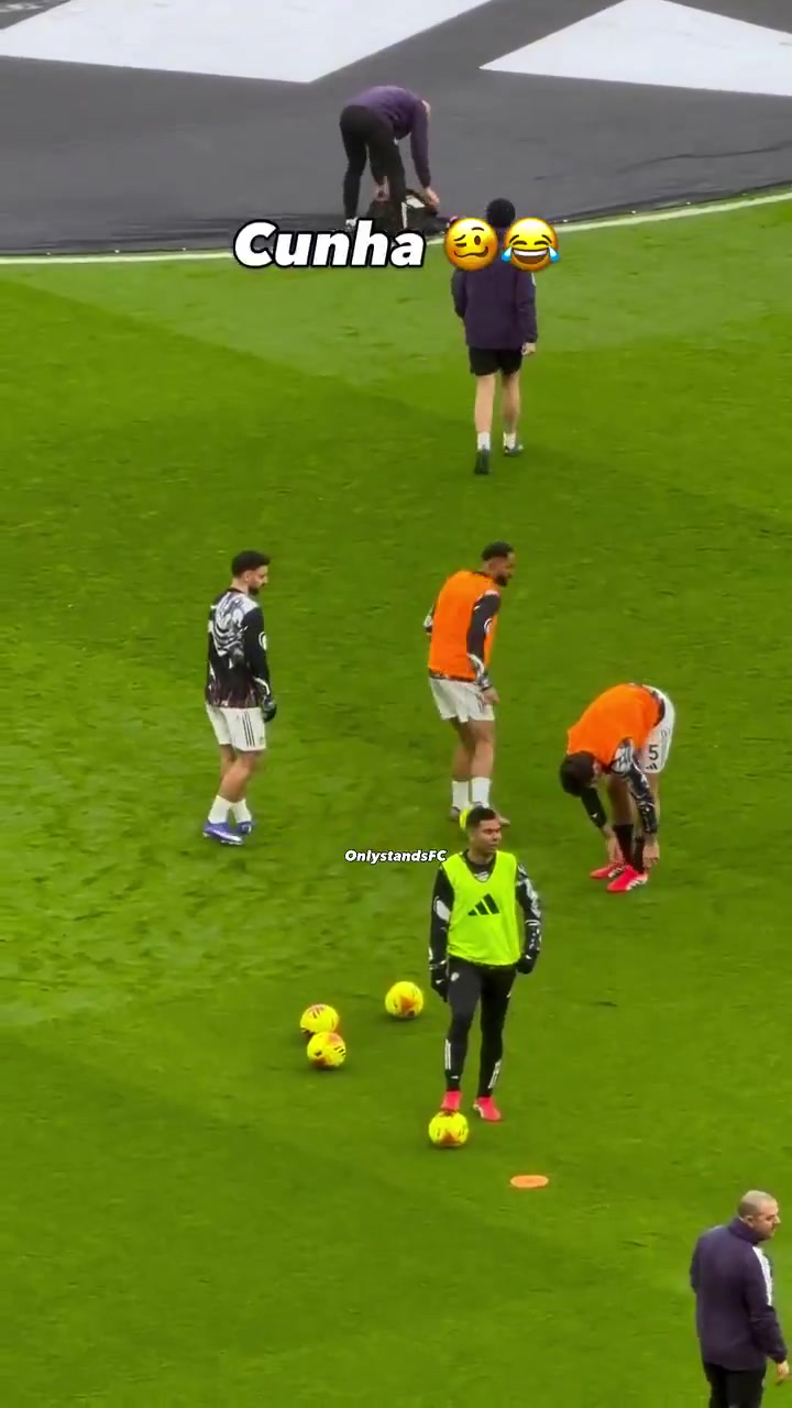 巴西基因觉醒！库尼亚赛前热身展示安东尼“圆规”转圈，看呆B费